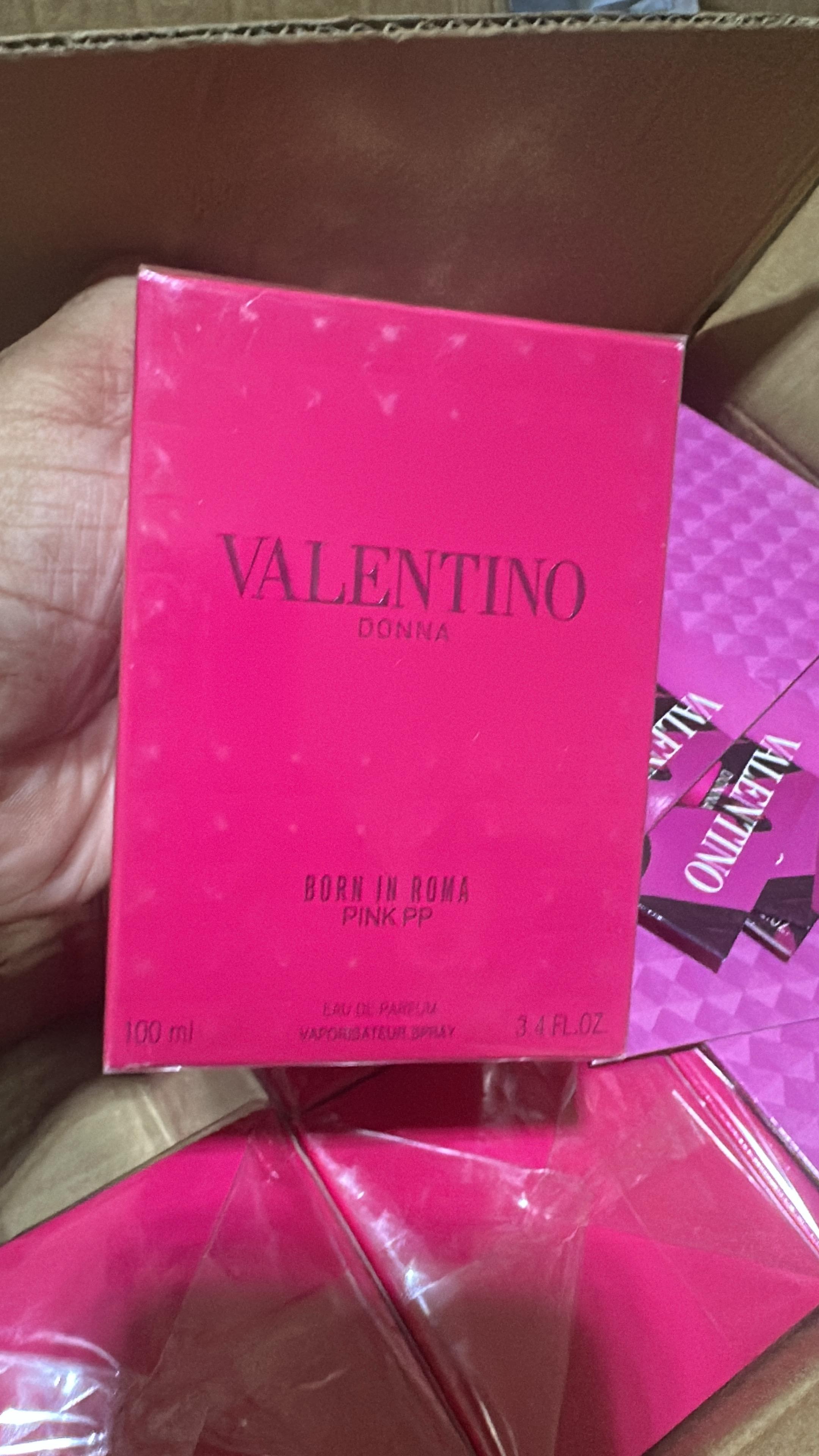 Valentino Born In Roma Pink PP Eau de Parfum Spray 3.4 fl oz