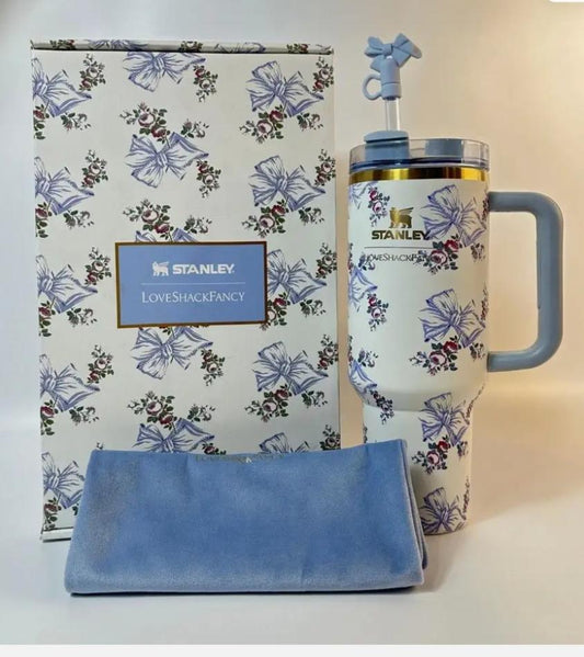 Stanley X Tumbler Love Shack Fancy 40oz Holiday Rosa Beaux Blue Gift Box Cup