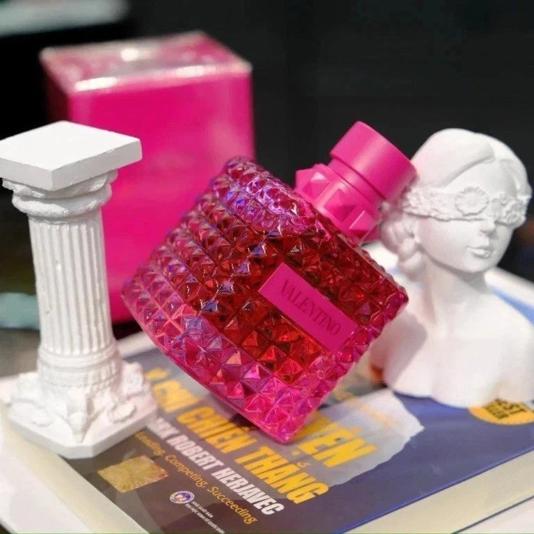 Valentino Born In Roma Pink PP Eau de Parfum Spray 3.4 fl oz